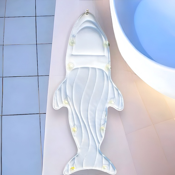 Shark-Shaped Full-Body Bath Pillow Mat: Quick-Dry and Machine Washable - Picture 5 of 12